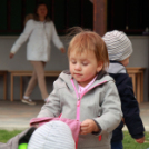 A Pillangó Óvoda és Mini Bölcsöde közös húsvétolása a Mosonmagyaróvári Mentőszolgálat gyermekeivel