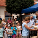 Apró Kezek, Csodakertek