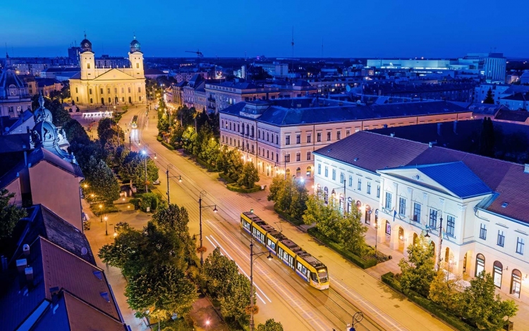 Lépésről lépésre újraindul a kulturális élet Debrecenben