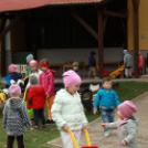 A Pillangó Óvoda és Mini Bölcsöde közös húsvétolása a Mosonmagyaróvári Mentőszolgálat gyermekeivel