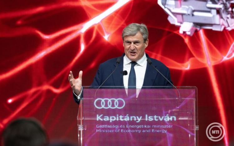 Kapitány István: a tényleges hozzáadott értéket teremtő vállalatok helyzetbe hozása a kormány célja