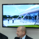 Mosonmagyaróvári sportcsarnok támogatói szerződésének aláírására