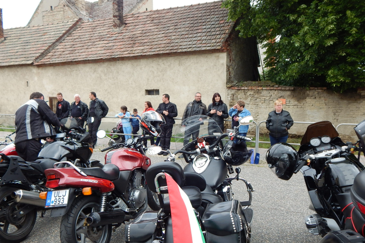 Motorszentelés Jánossomorja - Őrvidék Kapuja Motoros Baráti Kör szervezésében