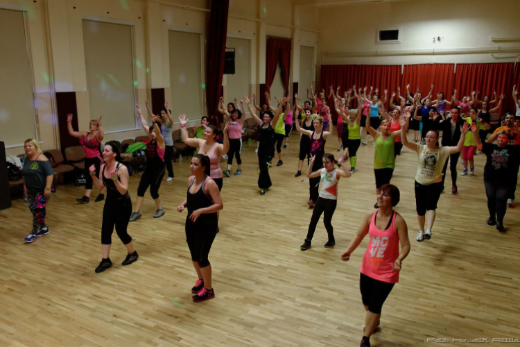 ZUMBA Nőnapi Mega party Jánossomorján (Fotó: Horváth Attila)