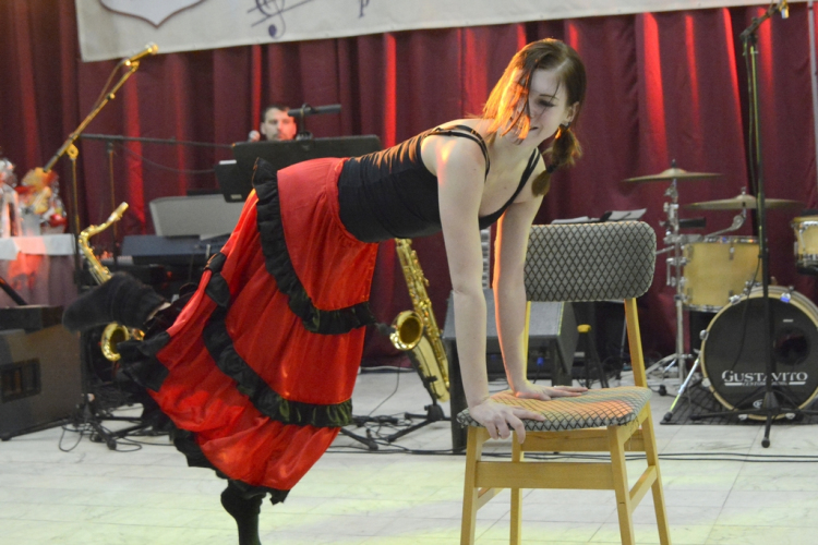 XVI. Mofém Zenészbál