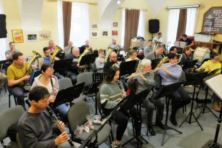 Adventi koncertre készülődik a Kühne Koncert Fúvószenekar 