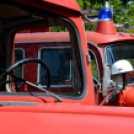 V. Mosonmagyaróvári Veteránjármű Találkozó és Alkatrészbörze (Fotó: Bánhegyi István)