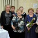 A NÉPMŰVÉSZET VONZÁSÁBAN