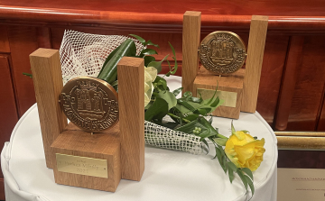 Farkas Mihálynak és Pintér Évának ítélték oda a Pro Urbe Mosonmagyaróvár díjat