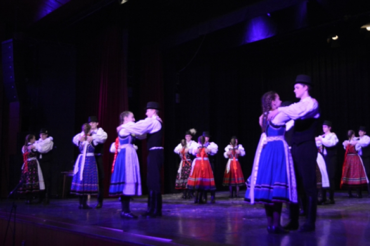 Lajta Néptánc Együttes, Betlehemezés