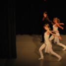 Táncbemutató, Anyák napi műsor (Fotó: Nagy Mária)