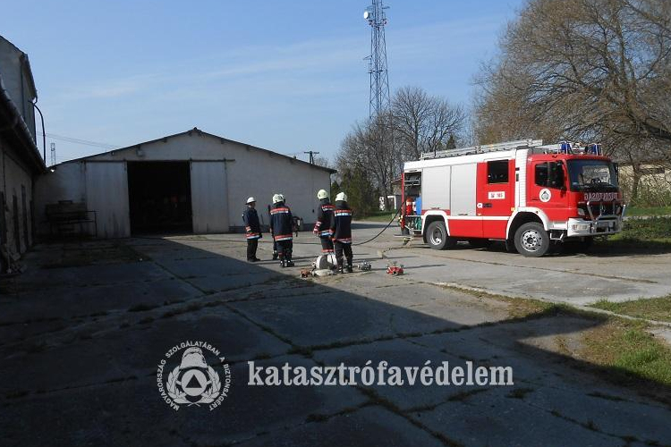 Gyakorlat egy tápkeverő üzemben 