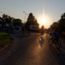 Gurul a város (Fotó: Horváth Attila)