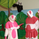 Gyerekhét a Pillangó Óvodában és Mini Bölcsődében, a Mesekocsi Színház előadása