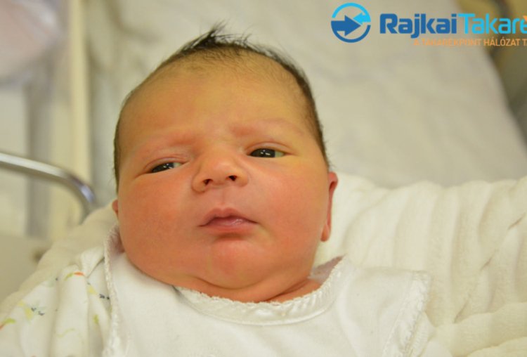 Malik Bianka Csenge, 3700 gr. Dunaremete