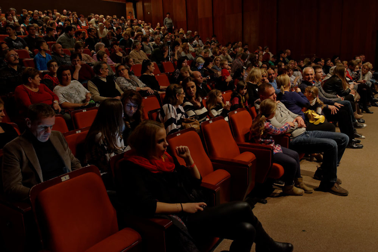A kis hótündér - Az Ujhelyi Imre Általános Iskola műsora (fotó: Horváth Attila)