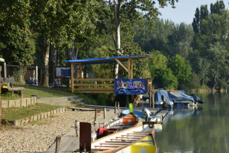 Pillangó Óvoda és Mini Bölcsőde - Sárkányhajózás 