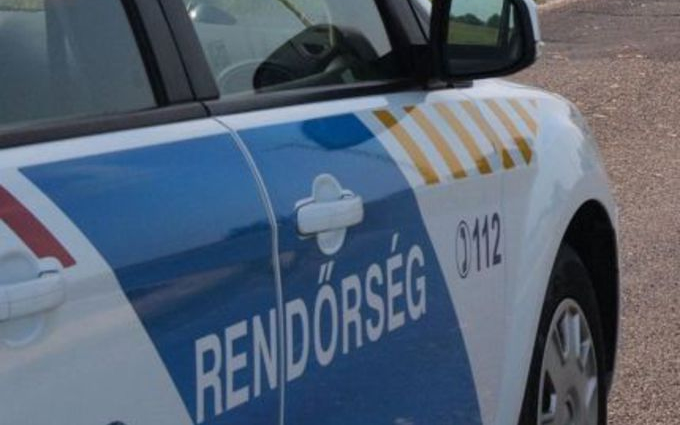 Szalagkorlátnak ütközött