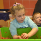 Pillangó Óvoda és Mini Bölcsőde, kolbásztöltés 