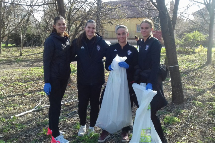 TE SZEDD! – Az  MKC idén is segített szebbé tenni Mosonmagyaróvárt