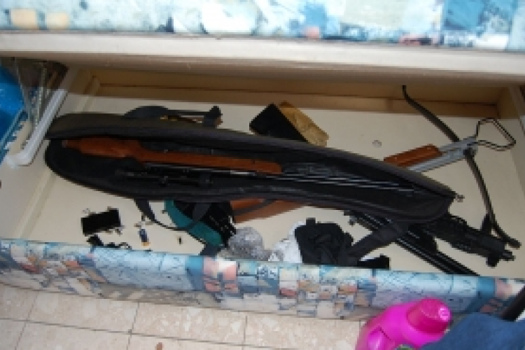 Elbarikádozta magát - videóval