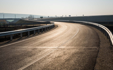 Tehermentesítő utat és új autópályacsomópontot kap Mosonmagyaróvár