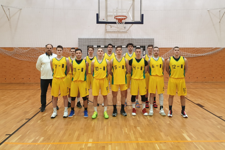 Négyed döntőbe jutott az egyetemi kosárcsapat