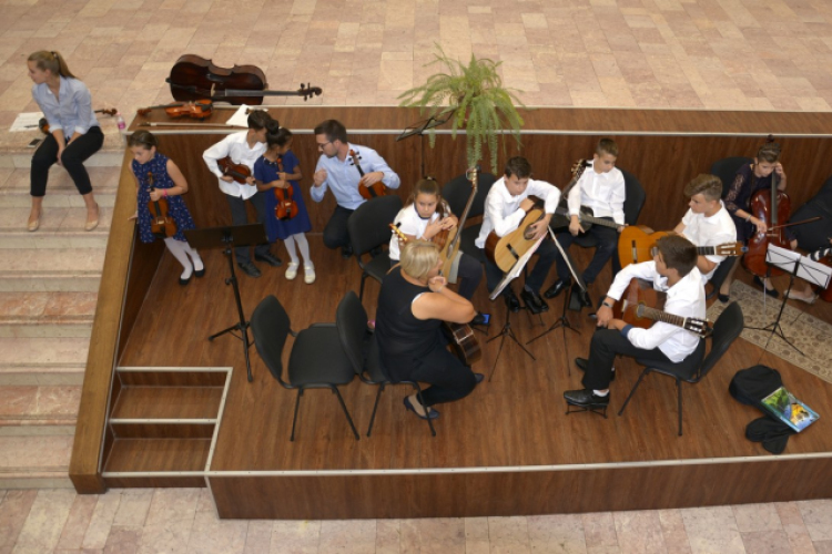 JUBILEUMI HANGVERSENY