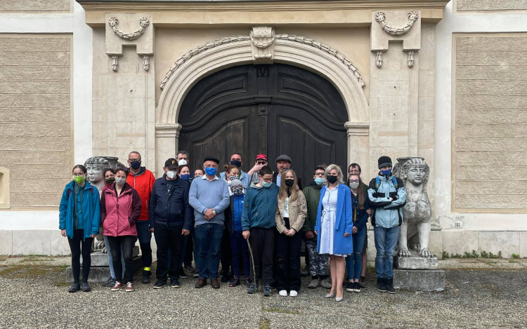 Apa-lánya bringatúra - két keréken támogatják az autizmussal élőket