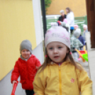 A Pillangó Óvoda és Mini Bölcsöde közös húsvétolása a Mosonmagyaróvári Mentőszolgálat gyermekeivel