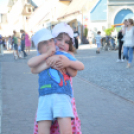 Felvonulás a Trianoni kereszthez (Fotó: Nagy Mária)