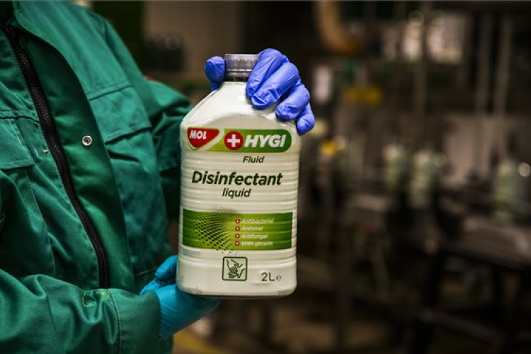Kéz- és felületfertőtlenítő gyárrá állította át egyik üzemét a Mol