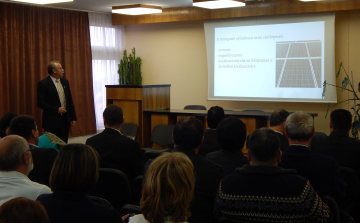 Átadták a napelemes rendszert