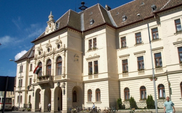 Pályázati felhívás