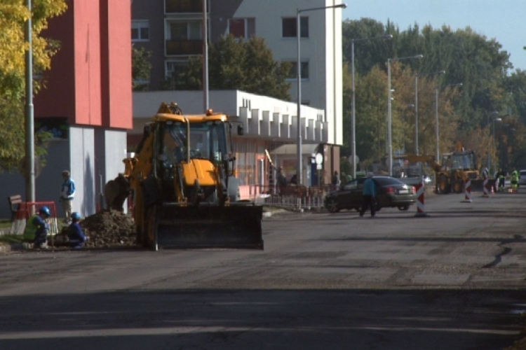 Felújítják az Erkel utcát