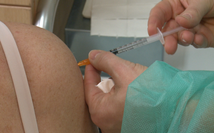 Időpont nélkül is fel lehet venni a koronavírus elleni védőoltást