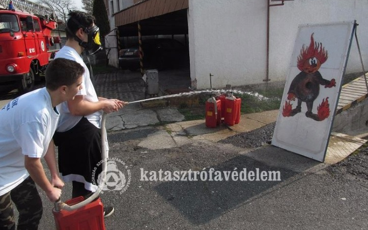 Megkezdődnek az önkéntes tűzoltó egyesületek versenyei 