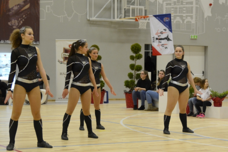 VII. Óvár-Kupa Akrobatikus Rock 'n' Roll Területi Pontszerző és jótékonysági táncverseny