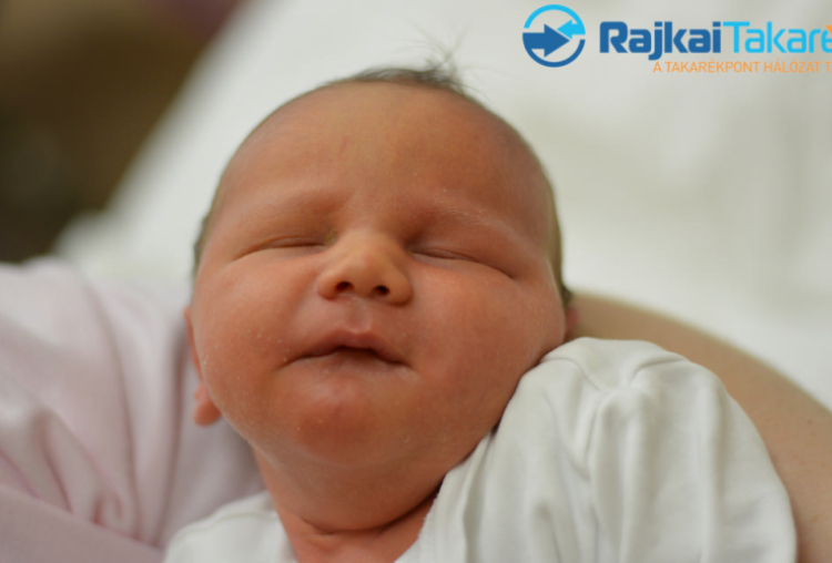 Karches Ákos, 4240 gr. Móvár