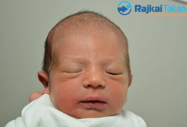 Rákász Alex, 2350 gr. Ásványráró