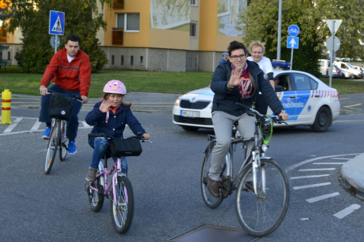 Gurul a város - idén utoljára..