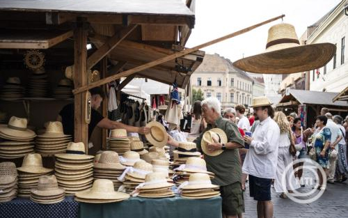 Augusztus 20. - Megnyílt a Mesterségek Ünnepe a budai Várban