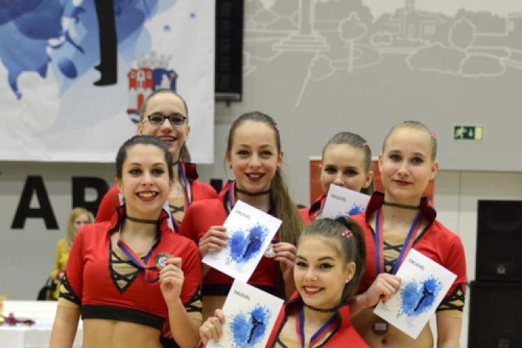 VII. Óvár-Kupa Akrobatikus Rock 'n' Roll Területi Pontszerző és jótékonysági táncverseny