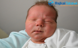 Annus Bulcsú Benedek, 4300 gr. Móvár