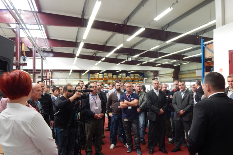 Kapunyitás a Wittmann Robottechnikai Kft-nél