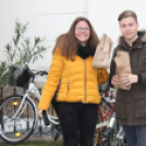 Szent Erzsébet napi kenyér osztás