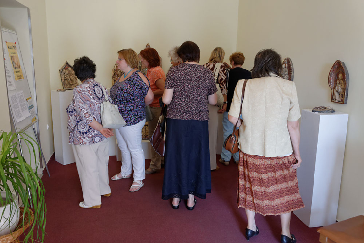 Petrás Mária népdalénekes, keramikus jótékonysági koncertje és kiállítása (Fotó: Horváth Attila)