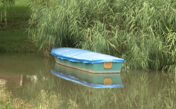 Elbontották a stégeket a Lajtán, nem is lesz több