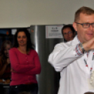 Kőrisfacsemetéket ültettek a diákok a Nolato Magyarország Kft telephelyén