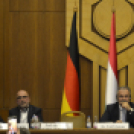 Óriásberuházás az agráriumban - Agrárminisztérium és a FAKT AG közös sajtótájékoztatója